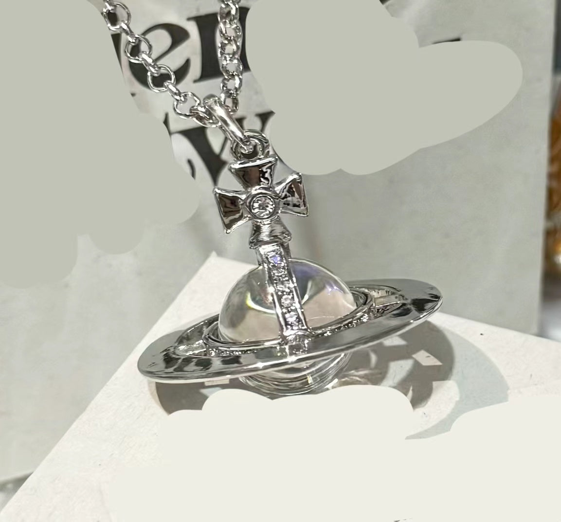 Y2K Style Queen Mother West Mini Little Saturn Pearl LovePin - 3D Planet Necklace & Bracelet, Premium Titanium Alloy,Ideal for Daily Wear & Parties, Daily Wear JewelryIY2KFashion AccessoryIDurable Alloy