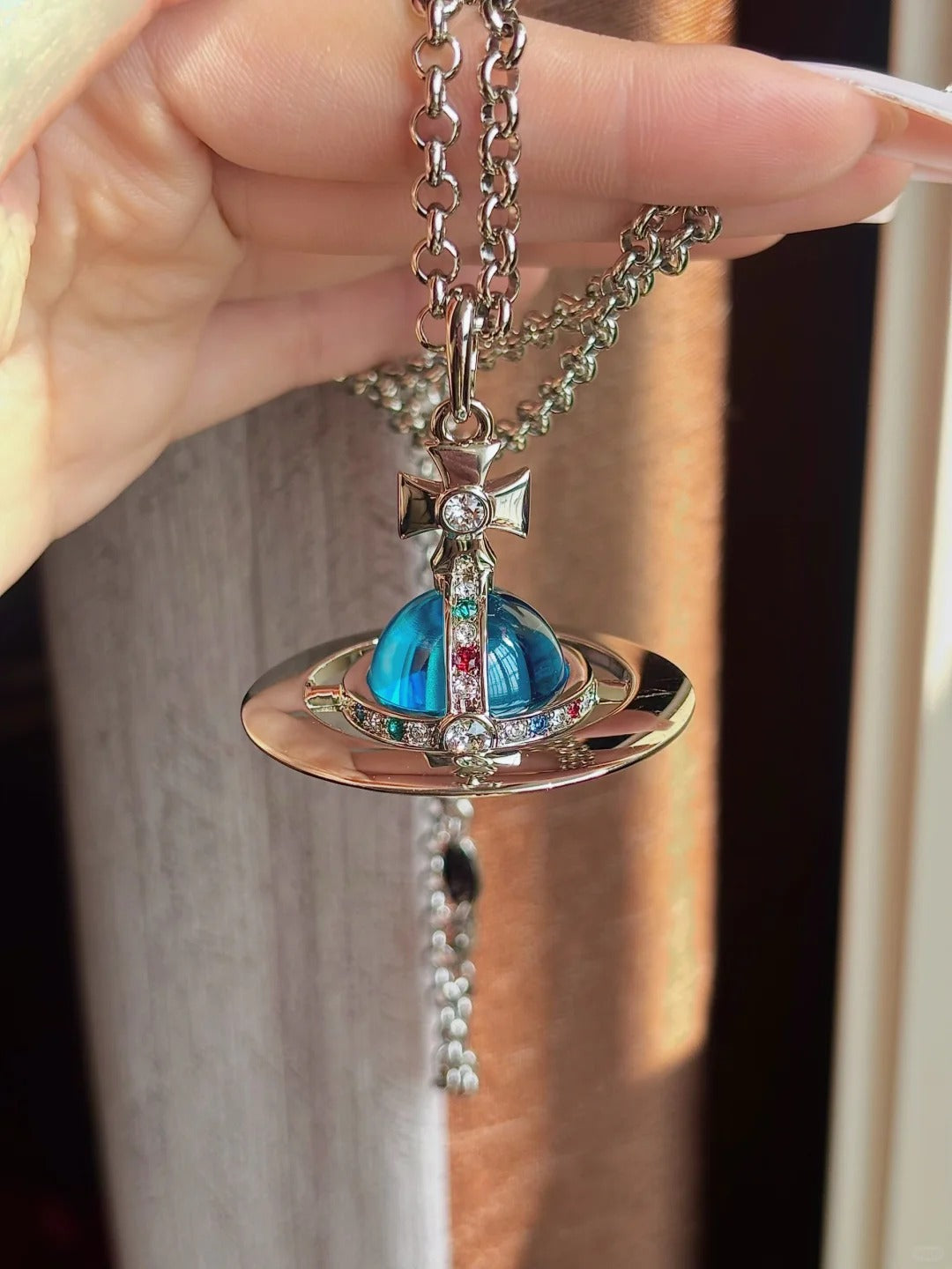 Y2K Style Queen Mother West Mini Little Saturn Pearl LovePin - 3D Planet Necklace & Bracelet, Premium Titanium Alloy,Ideal for Daily Wear & Parties, Daily Wear JewelryIY2KFashion AccessoryIDurable Alloy