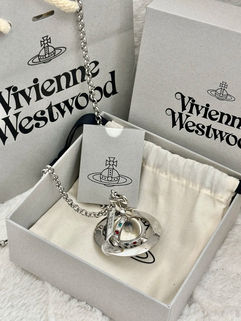 Y2K Style Queen Mother West Mini Little Saturn Pearl LovePin - 3D Planet Necklace & Bracelet, Premium Titanium Alloy,Ideal for Daily Wear & Parties, Daily Wear JewelryIY2KFashion AccessoryIDurable Alloy