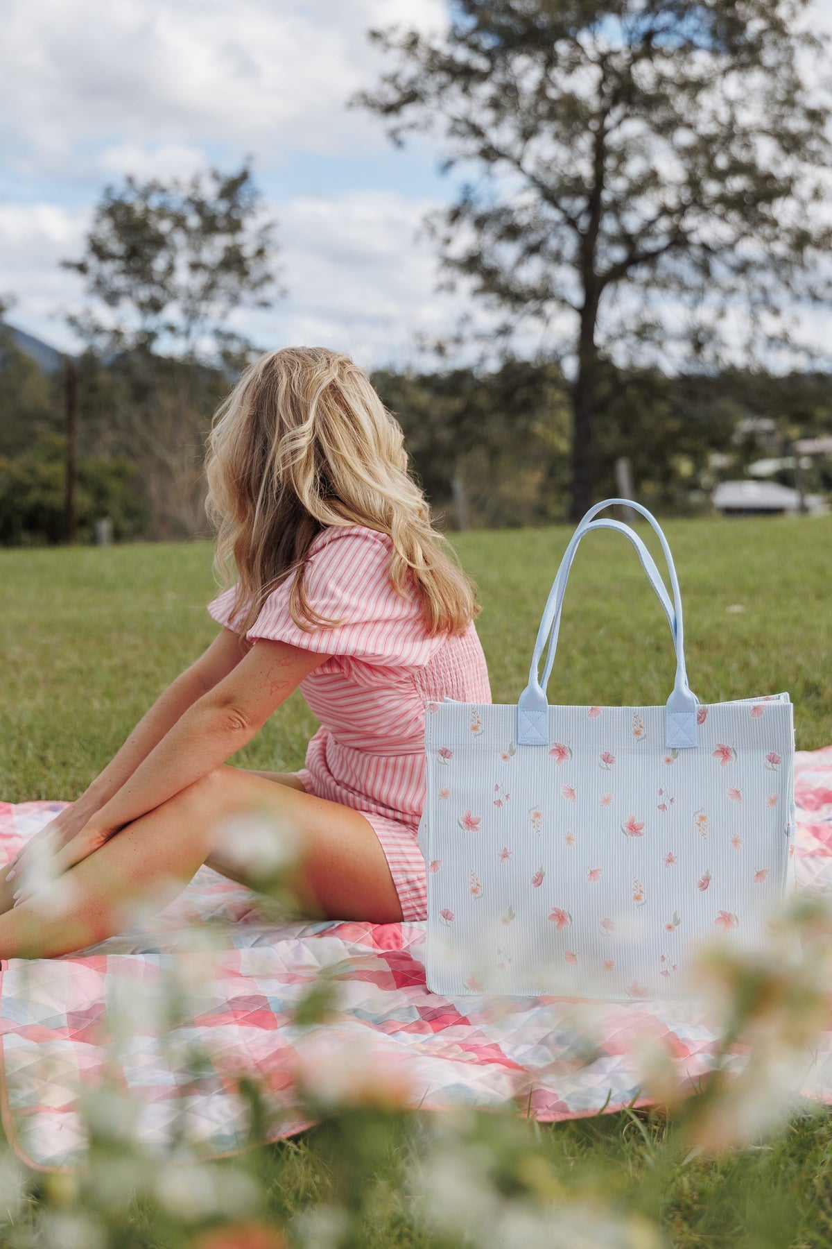 Ultimate Tote Bag - Blue Garden Stripe