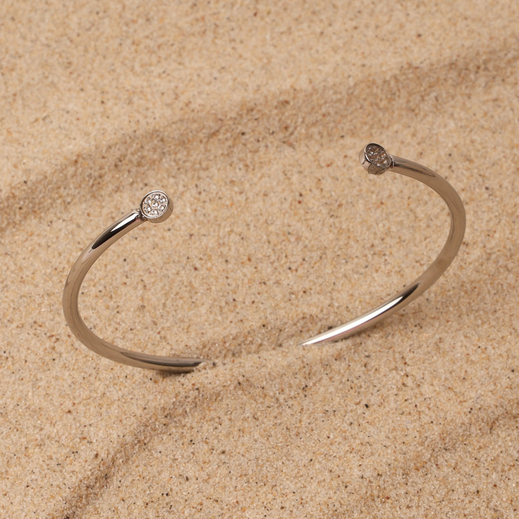 Example Mirari Cuff