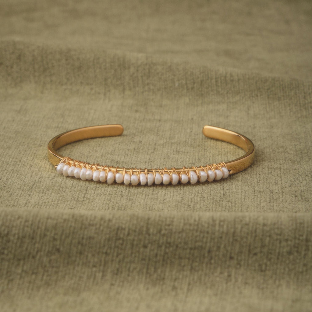 Example Pearly Cuff
